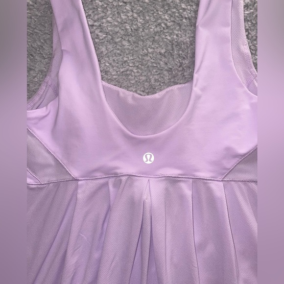 Lululemon Run: Tame Me Rose Quartz Tank Top Activewear Women's Size 6 - Picture 4 of 7